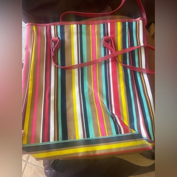 Lancôme Red Stripe Bag! - Picture 9 of 9